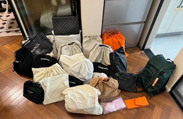 鞍山回收奢侈品衣服.jpg